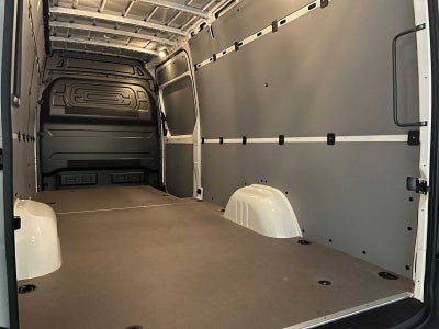 2026 Mercedes-Benz Sprinter 2500 High Roof I4 Diesel 170 RWD