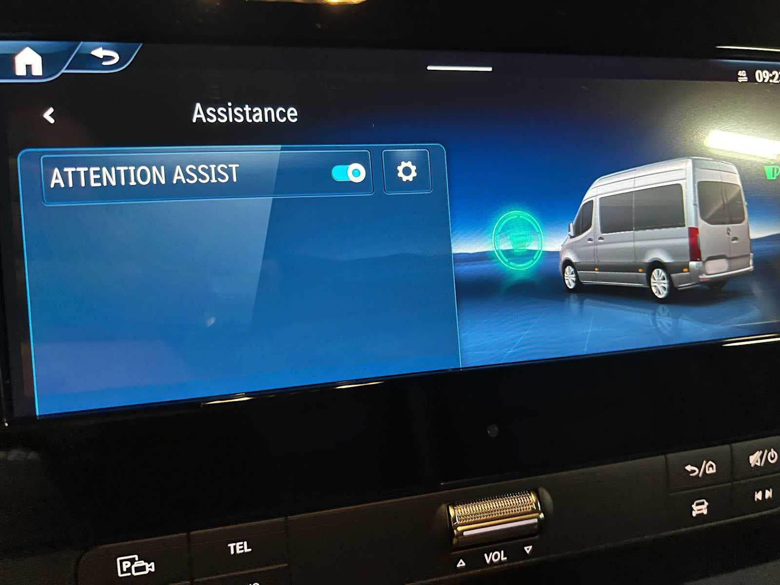 2026 Mercedes-Benz Sprinter 2500 High Roof I4 Diesel 170 RWD