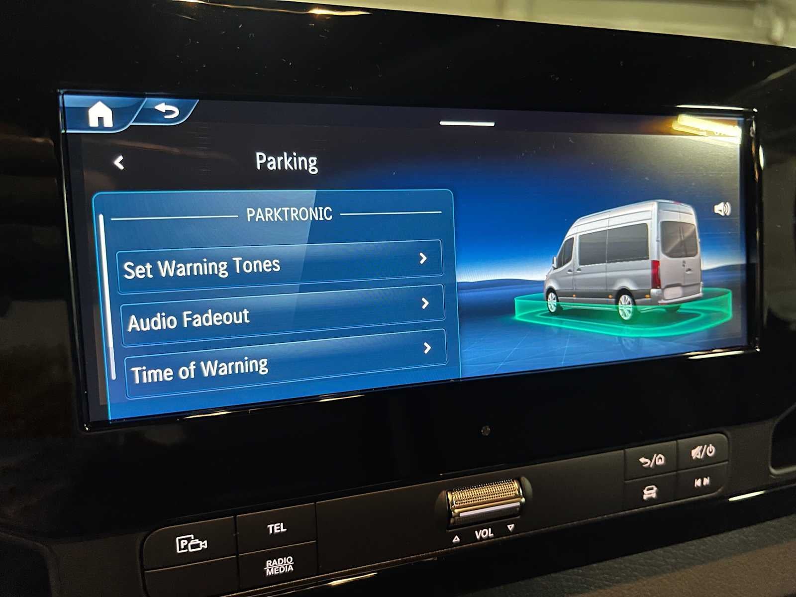 2026 Mercedes-Benz Sprinter 2500 High Roof I4 Diesel 170 RWD
