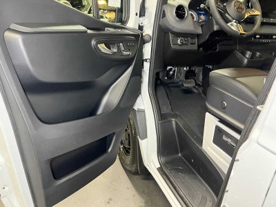 2026 Mercedes-Benz Sprinter 2500 High Roof I4 Diesel 170 RWD