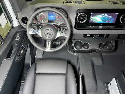2026 Mercedes-Benz Sprinter 2500 High Roof I4 Diesel 170 RWD