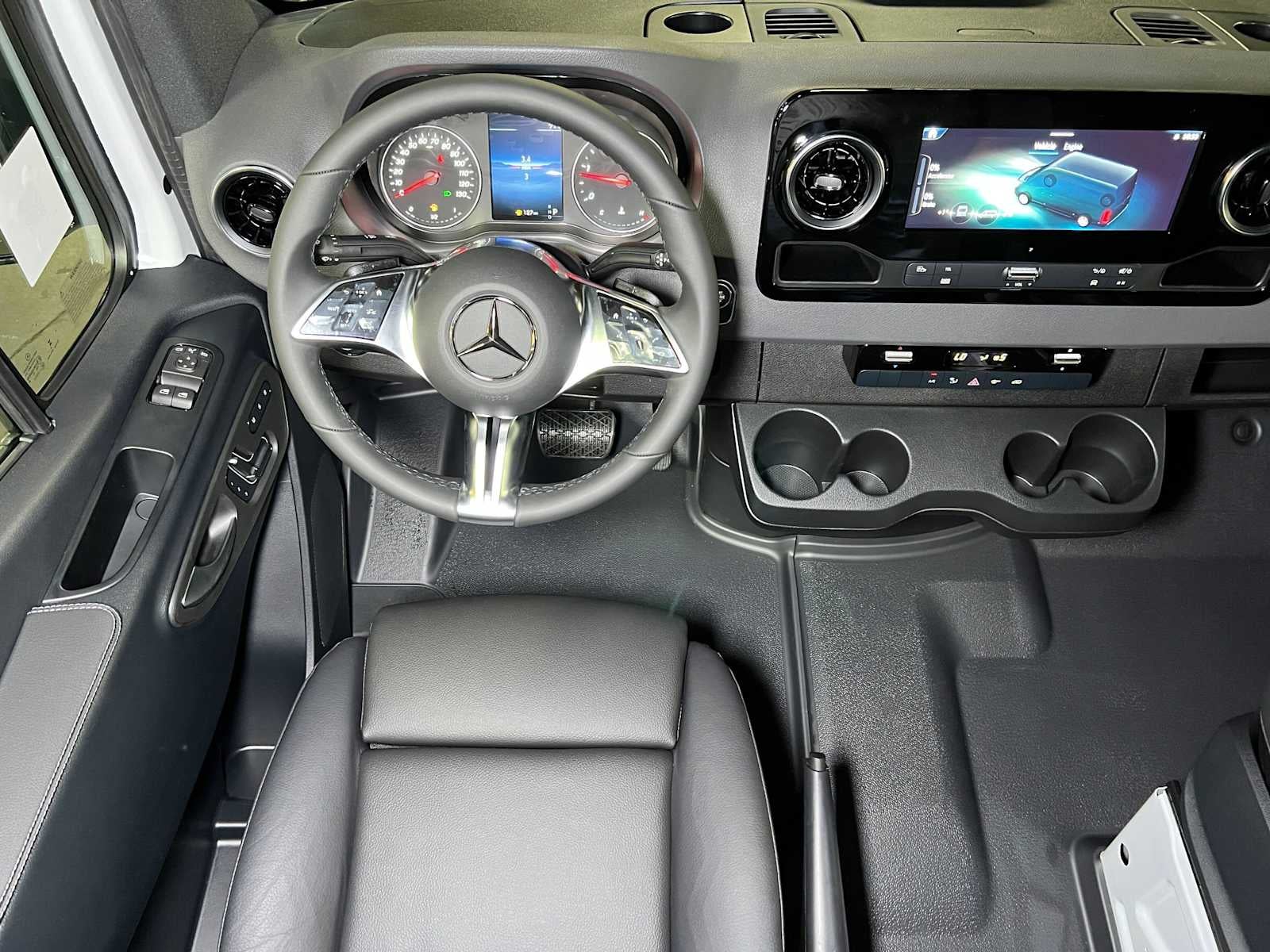 2026 Mercedes-Benz Sprinter 2500 High Roof I4 Diesel 170 RWD
