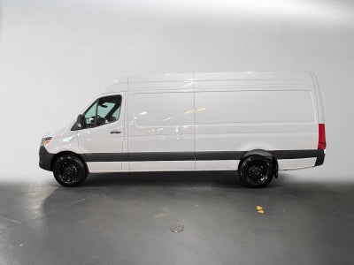 2026 Mercedes-Benz Sprinter 2500 High Roof I4 Diesel 170 RWD