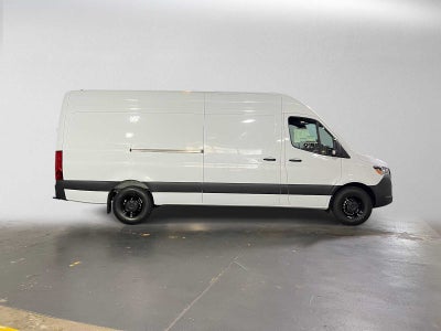 2026 Mercedes-Benz Sprinter Cargo 2500 High Roof I4 Diesel 170 RWD