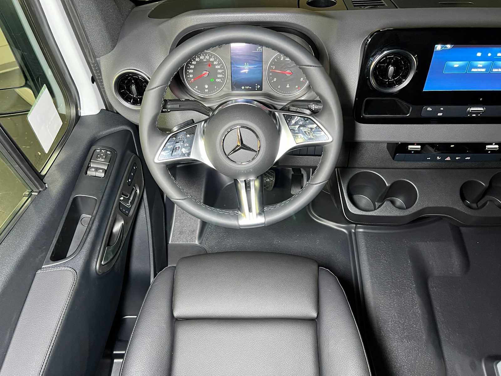 2026 Mercedes-Benz Sprinter Cargo 2500 High Roof I4 Diesel 170 RWD