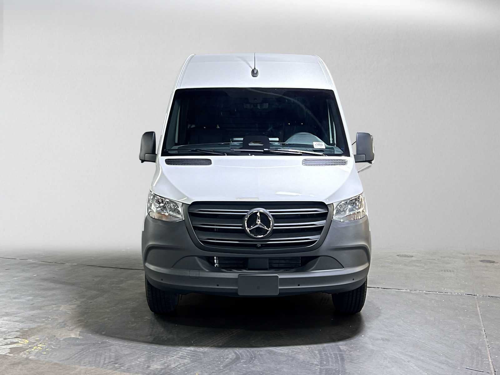 2026 Mercedes-Benz Sprinter Cargo 2500 High Roof I4 Diesel 170 RWD