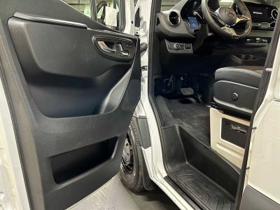 2026 Mercedes-Benz Sprinter Cargo 2500 High Roof I4 Diesel 170 RWD