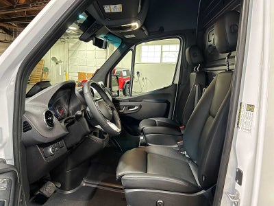 2026 Mercedes-Benz Sprinter Cargo 2500 High Roof I4 Diesel 170 RWD