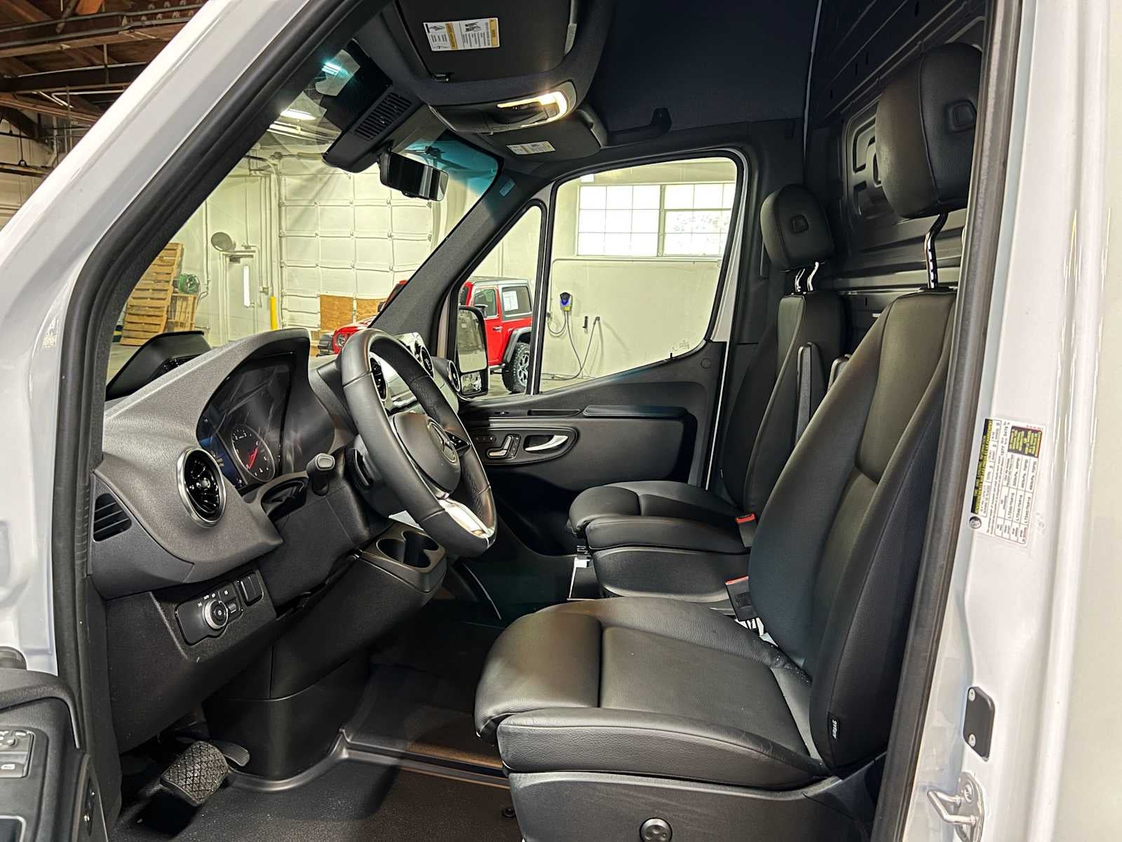2026 Mercedes-Benz Sprinter Cargo 2500 High Roof I4 Diesel 170 RWD