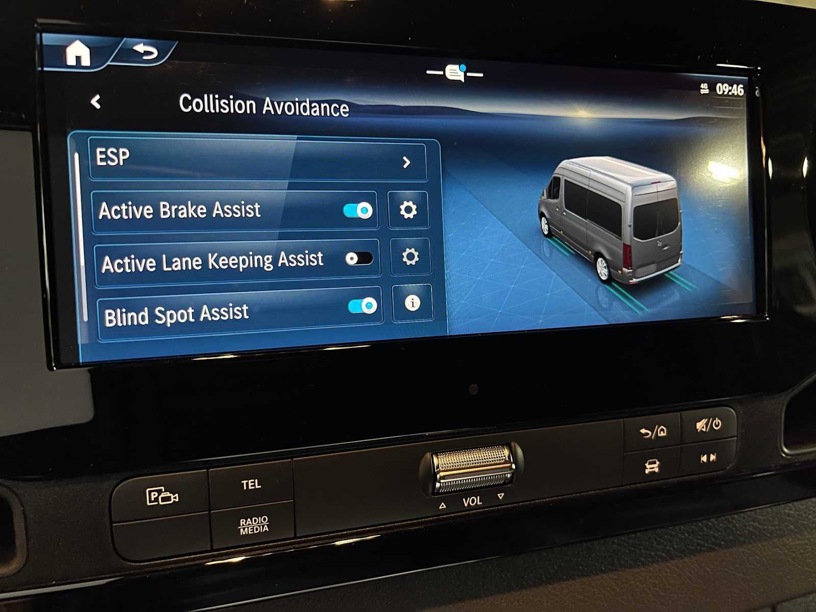 2026 Mercedes-Benz Sprinter Cargo 2500 High Roof I4 Diesel 170 RWD