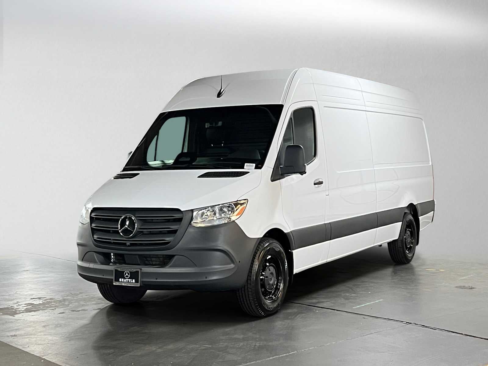 2026 Mercedes-Benz Sprinter Cargo 2500 High Roof I4 Diesel 170 RWD