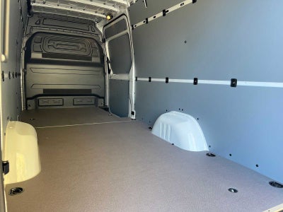 2027 Mercedes-Benz Sprinter Cargo 2500 High Roof I4 Diesel 170 RWD