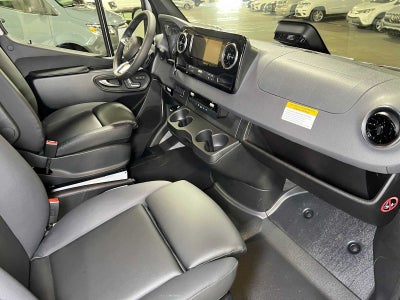 2026 Mercedes-Benz Sprinter Cargo 2500 High Roof I4 Diesel 170 RWD