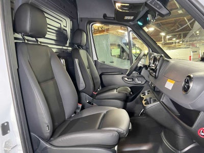 2026 Mercedes-Benz Sprinter Cargo 2500 High Roof I4 Diesel 170 RWD