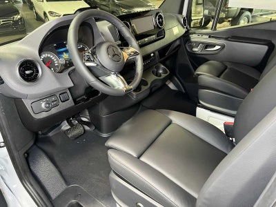 2026 Mercedes-Benz Sprinter Cargo 2500 High Roof I4 Diesel 170 RWD
