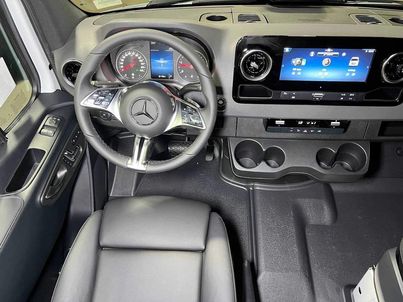 2026 Mercedes-Benz Sprinter Cargo 2500 High Roof I4 Diesel 170 RWD