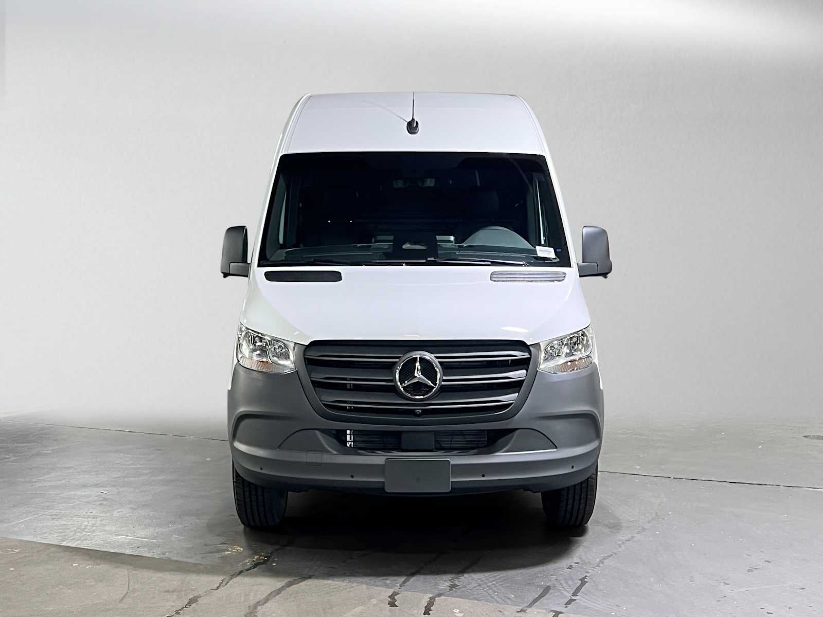 2026 Mercedes-Benz Sprinter Cargo 2500 High Roof I4 Diesel 170 RWD