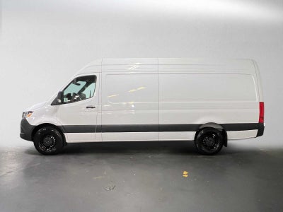 2026 Mercedes-Benz Sprinter 2500 High Roof I4 Diesel 170 RWD