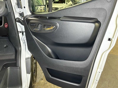 2026 Mercedes-Benz Sprinter Cargo 2500 High Roof I4 Diesel 170 RWD