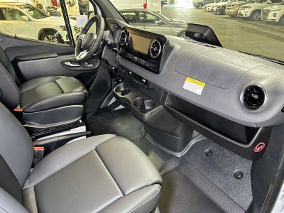 2026 Mercedes-Benz Sprinter Cargo 2500 High Roof I4 Diesel 170 RWD
