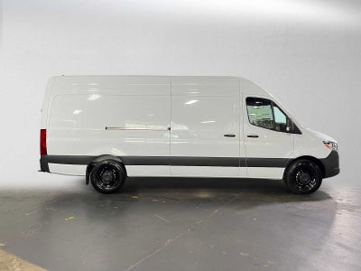 2026 Mercedes-Benz Sprinter Cargo 2500 High Roof I4 Diesel 170 RWD