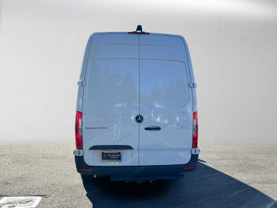 2027 Mercedes-Benz Sprinter Cargo 2500 High Roof I4 Diesel 170 RWD