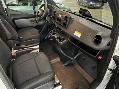 2025 Mercedes-Benz Sprinter Cargo Van 2500 High Roof I4 Diesel 170 RWD