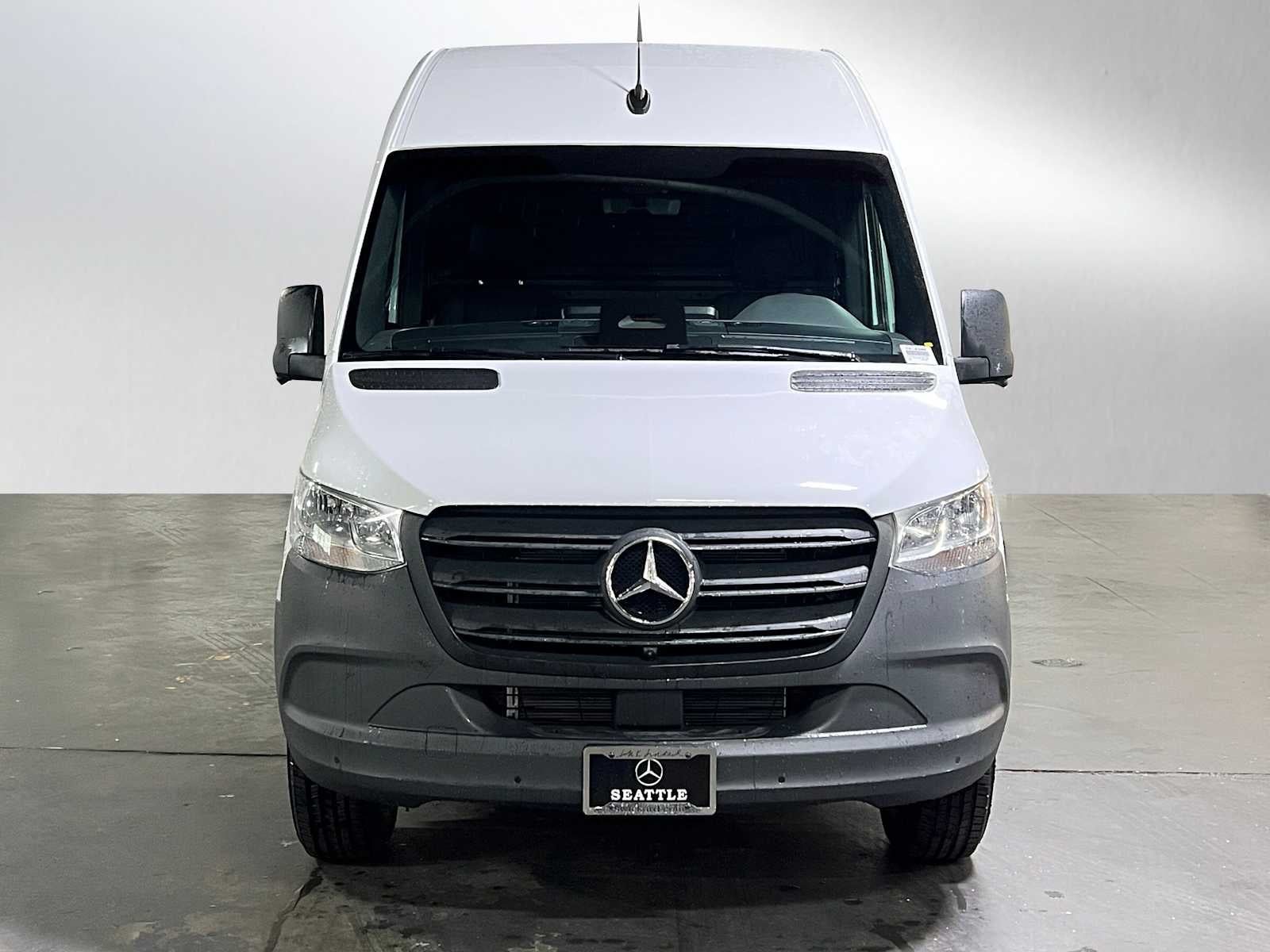 2026 Mercedes-Benz Sprinter 2500 High Roof I4 Diesel 170 RWD