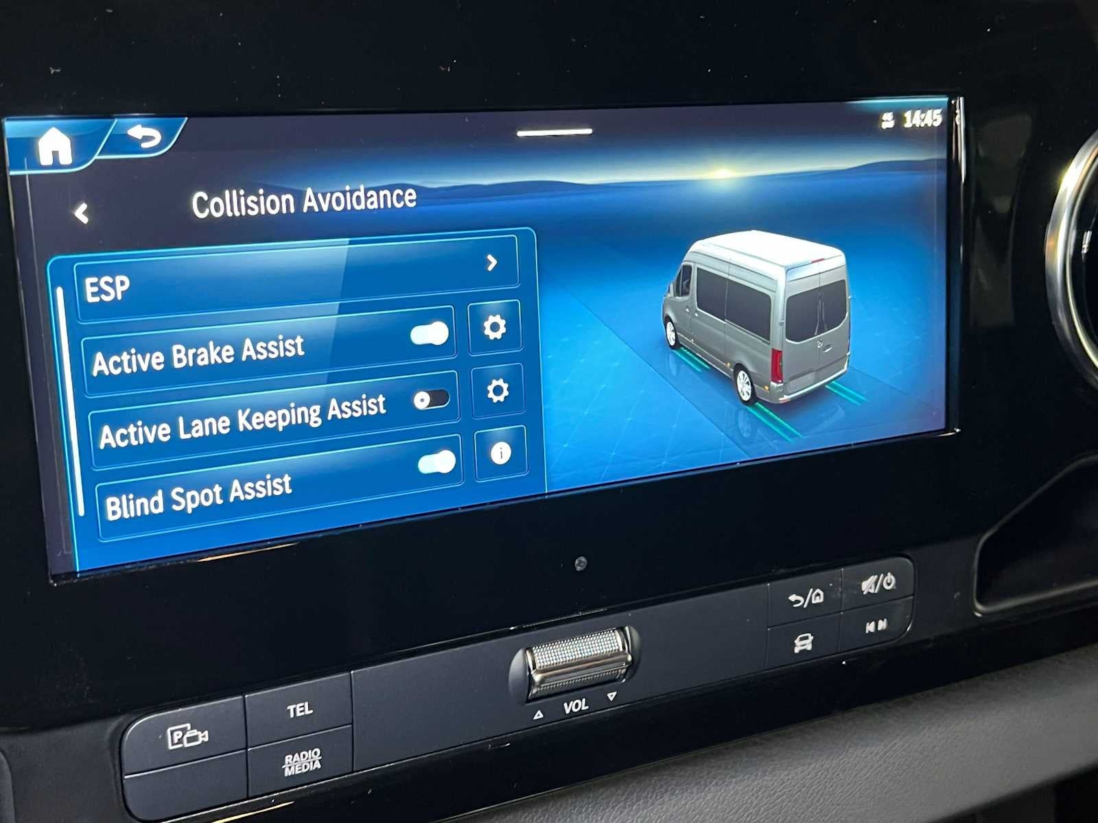 2027 Mercedes-Benz Sprinter Cargo 2500 High Roof I4 Diesel 170 RWD