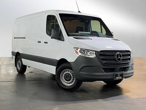 2025 Mercedes-Benz Sprinter Cargo Van 2500 Standard Roof I4 Diesel HO 144" RWD