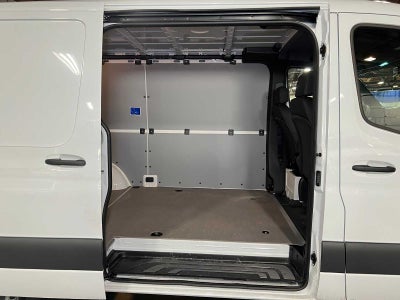 2025 Mercedes-Benz Sprinter Cargo Van 2500 Standard Roof I4 Diesel HO 144" RWD