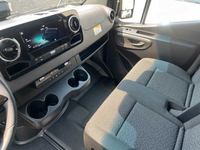 2026 Mercedes-Benz Sprinter Cargo 2500 Standard Roof I4 Diesel HO 144 RWD