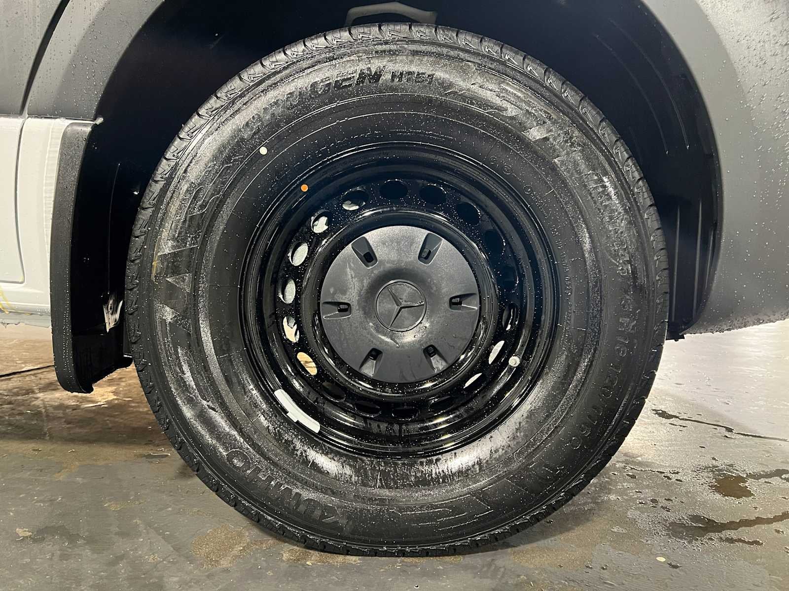 2026 Mercedes-Benz Sprinter 2500 Standard Roof I4 Diesel HO 144" RWD