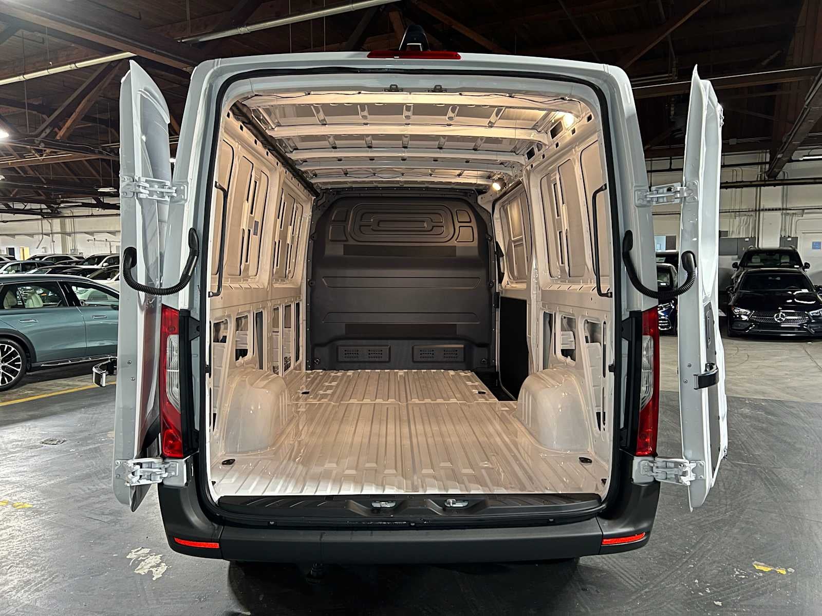 2025 Mercedes-Benz Sprinter Cargo Van 2500 Standard Roof I4 Diesel HO 144 RWD