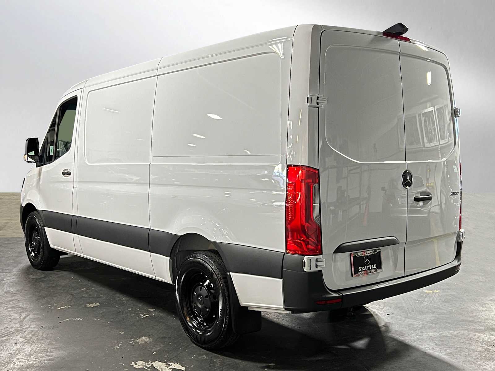 2025 Mercedes-Benz Sprinter Cargo Van 2500 Standard Roof I4 Diesel HO 144 RWD