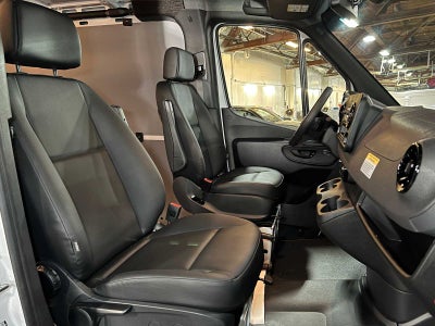 2025 Mercedes-Benz Sprinter Cargo Van 2500 Standard Roof I4 Diesel HO 144 RWD