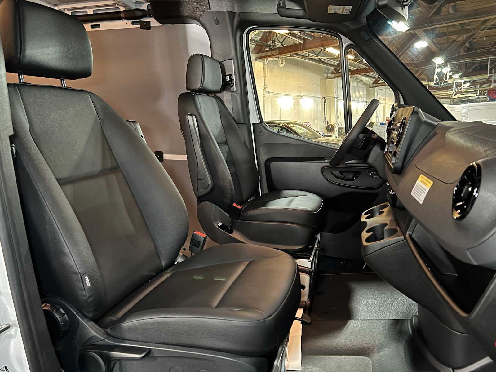 2025 Mercedes-Benz Sprinter Cargo Van 2500 Standard Roof I4 Diesel HO 144 RWD