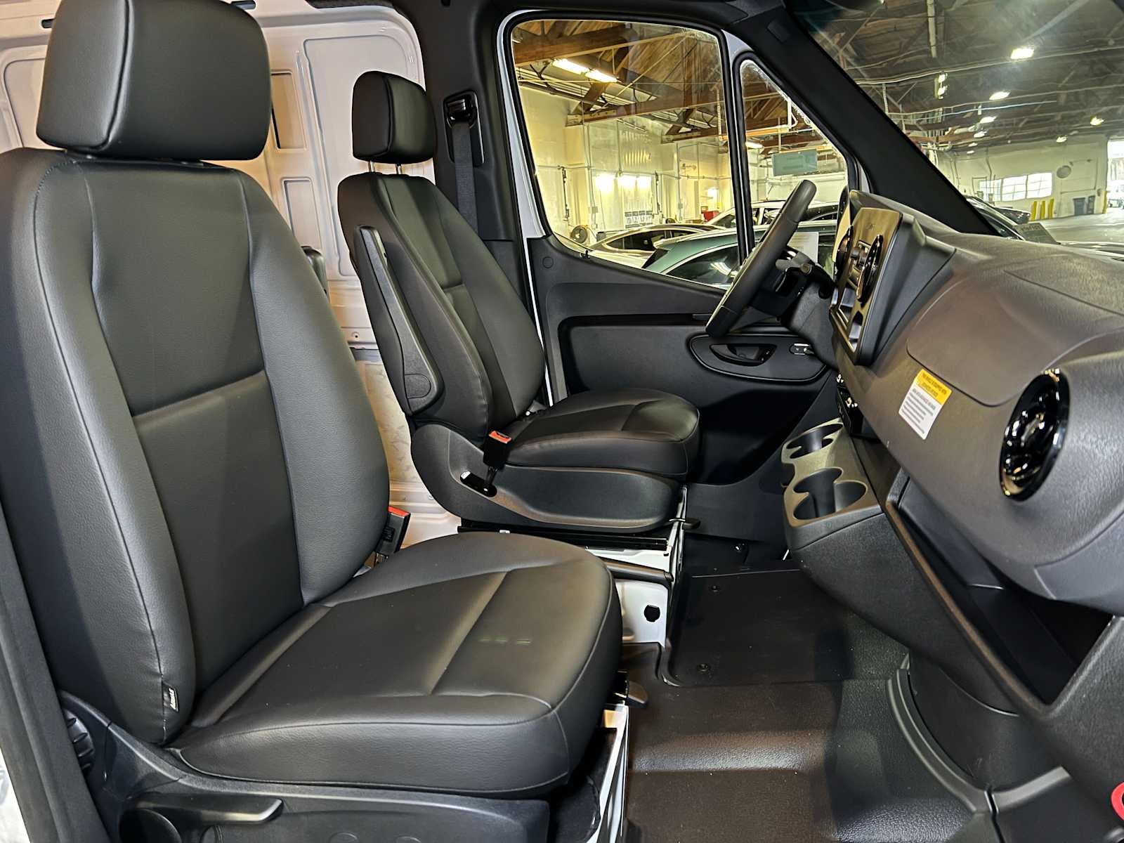 2025 Mercedes-Benz Sprinter Cargo Van 2500 Standard Roof I4 Diesel HO 144 RWD