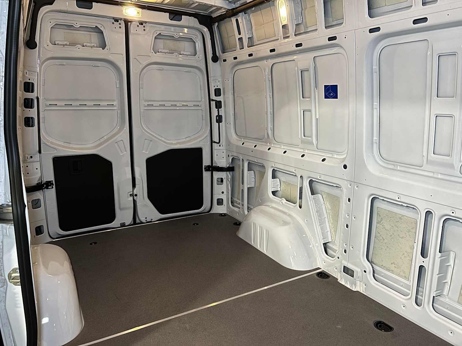 2025 Mercedes-Benz Sprinter Cargo Van 2500 Standard Roof I4 Diesel HO 144 RWD