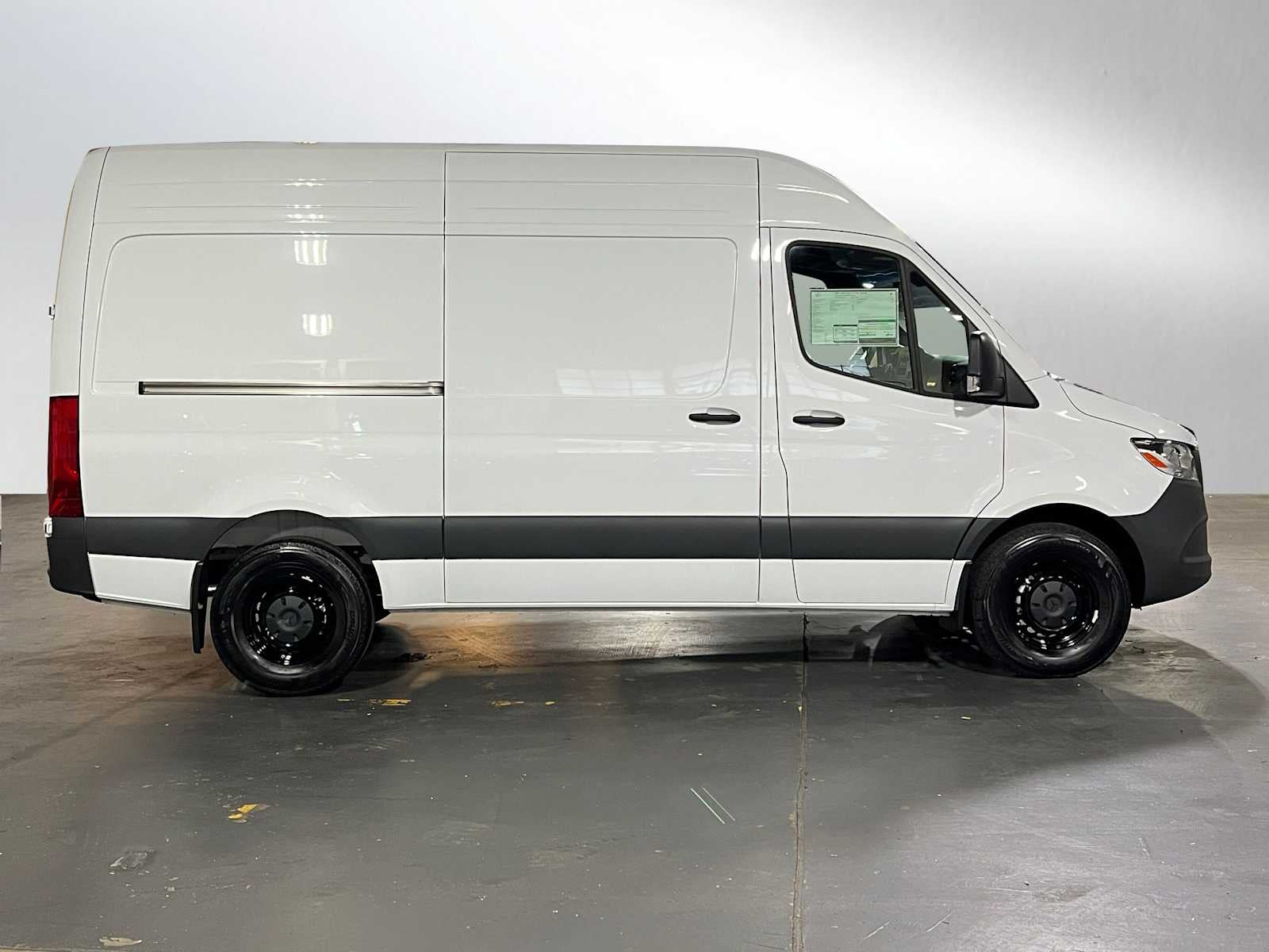 2025 Mercedes-Benz Sprinter Cargo Van 2500 Standard Roof I4 Diesel HO 144 RWD