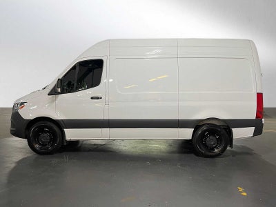 2025 Mercedes-Benz Sprinter Cargo Van 2500 Standard Roof I4 Diesel HO 144" RWD
