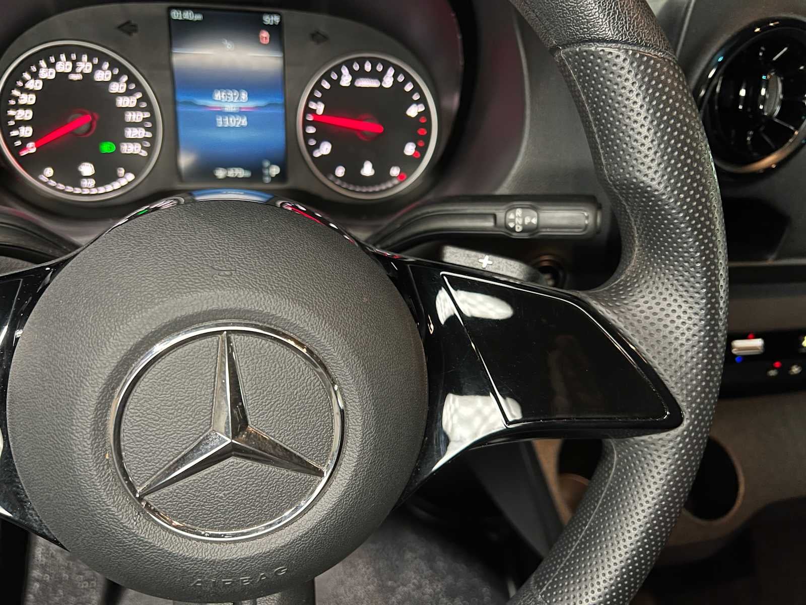 2025 Mercedes-Benz Sprinter Cargo Van 2500 Standard Roof I4 Diesel HO 144" RWD