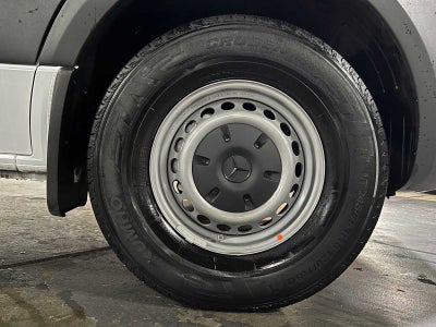 2025 Mercedes-Benz Sprinter Cargo Van 2500 Standard Roof I4 Diesel HO 144" RWD