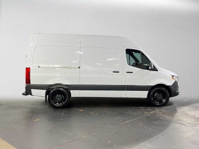 2026 Mercedes-Benz Sprinter Cargo 2500 Standard Roof I4 Diesel HO 144 RWD