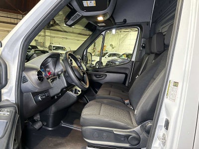 2026 Mercedes-Benz Sprinter Cargo 2500 Standard Roof I4 Diesel HO 144 RWD