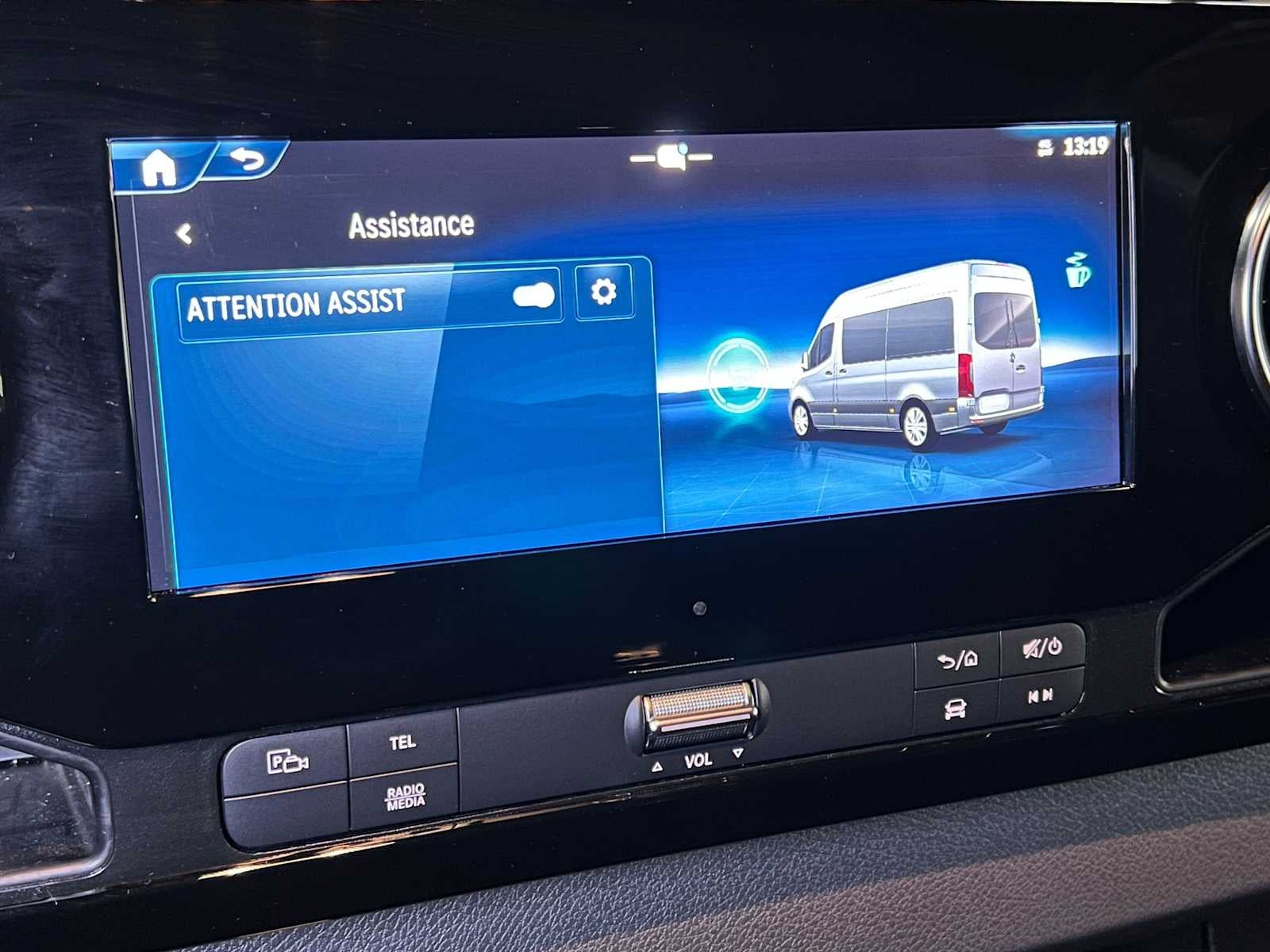 2026 Mercedes-Benz Sprinter Cargo 2500 Standard Roof I4 Diesel HO 144 RWD