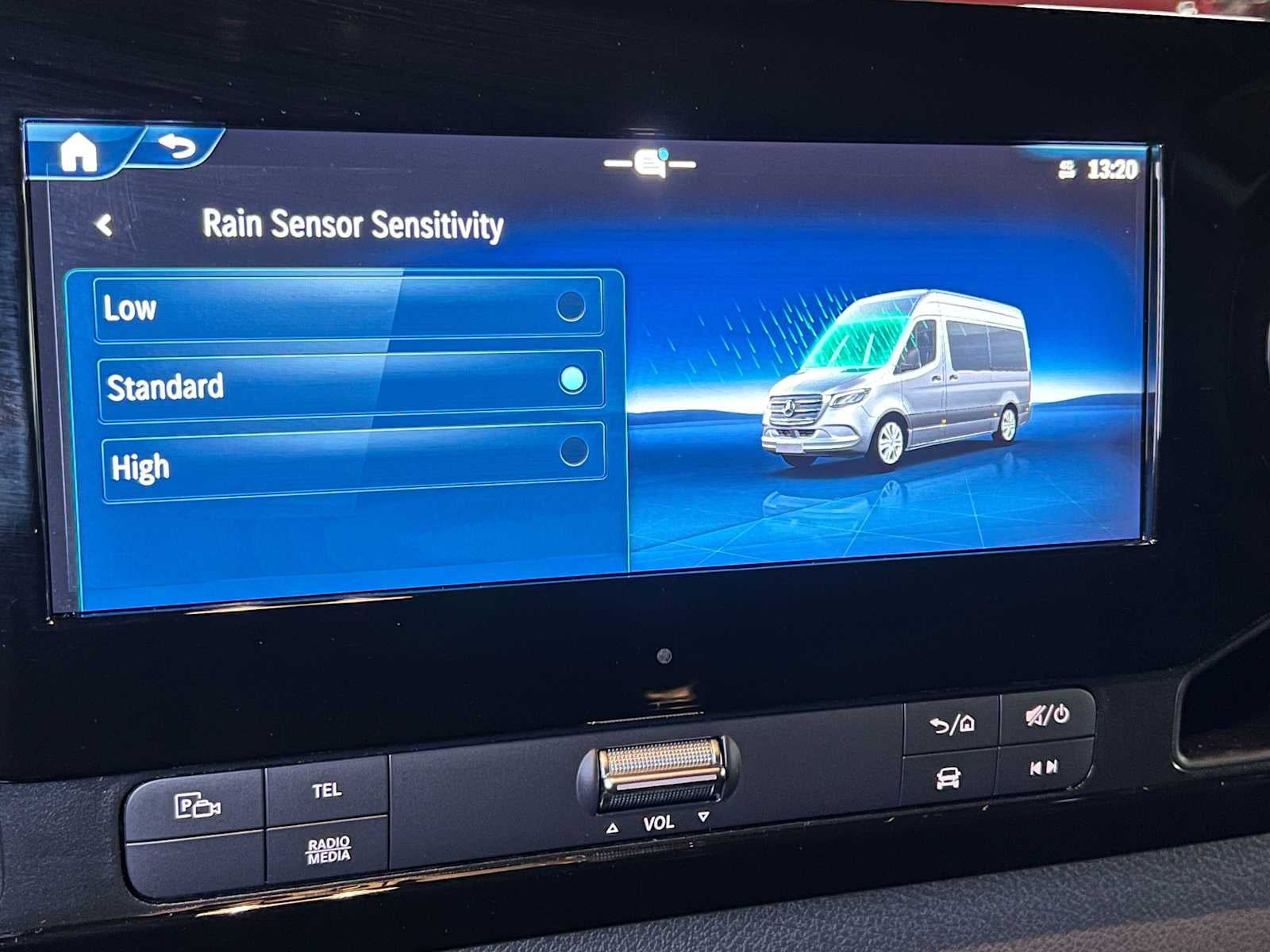 2026 Mercedes-Benz Sprinter Cargo 2500 Standard Roof I4 Diesel HO 144 RWD