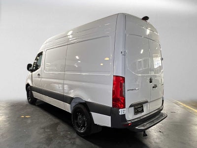 2026 Mercedes-Benz Sprinter Cargo 2500 Standard Roof I4 Diesel HO 144 RWD