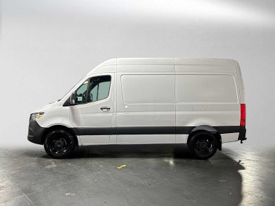 2026 Mercedes-Benz Sprinter Cargo 2500 Standard Roof I4 Diesel HO 144 RWD