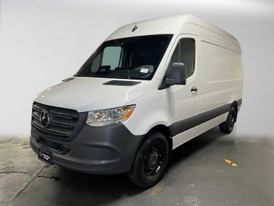 2026 Mercedes-Benz Sprinter Cargo 2500 Standard Roof I4 Diesel HO 144 RWD